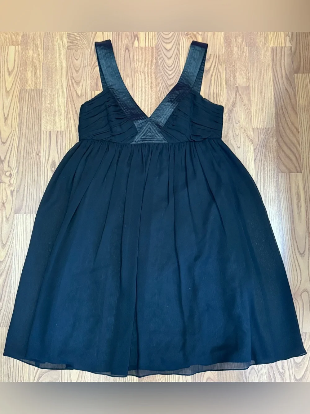 London Times Black V-Neck Chiffon Empire Dress (B10) - Picture 1 of 5